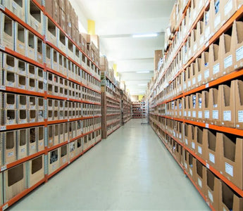 Amenajarea unui Atelier sau Garaj: Soluții de Depozitare pentru Micii Antreprenori